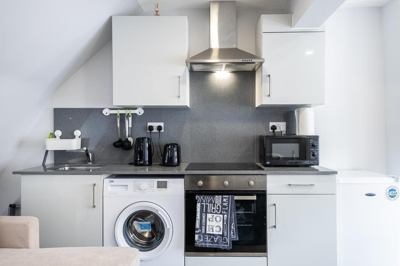 Securematics Superior Studio Apartments ロンドン エクステリア 写真