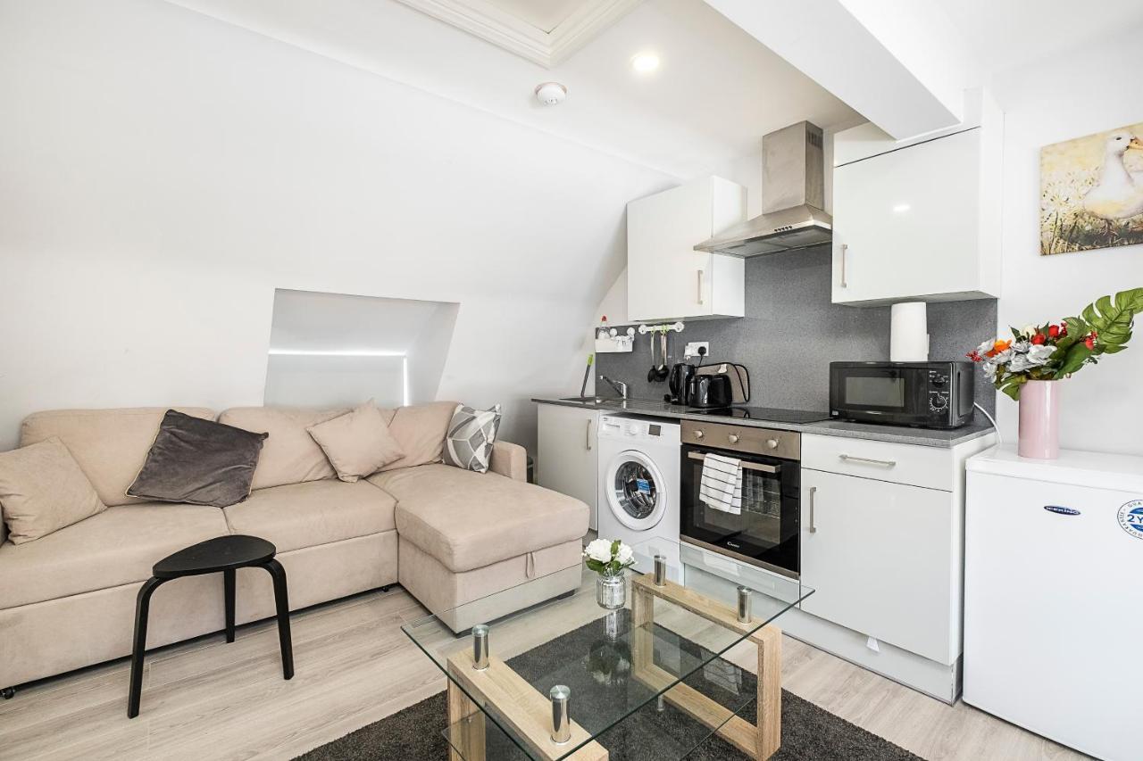 Securematics Superior Studio Apartments ロンドン エクステリア 写真