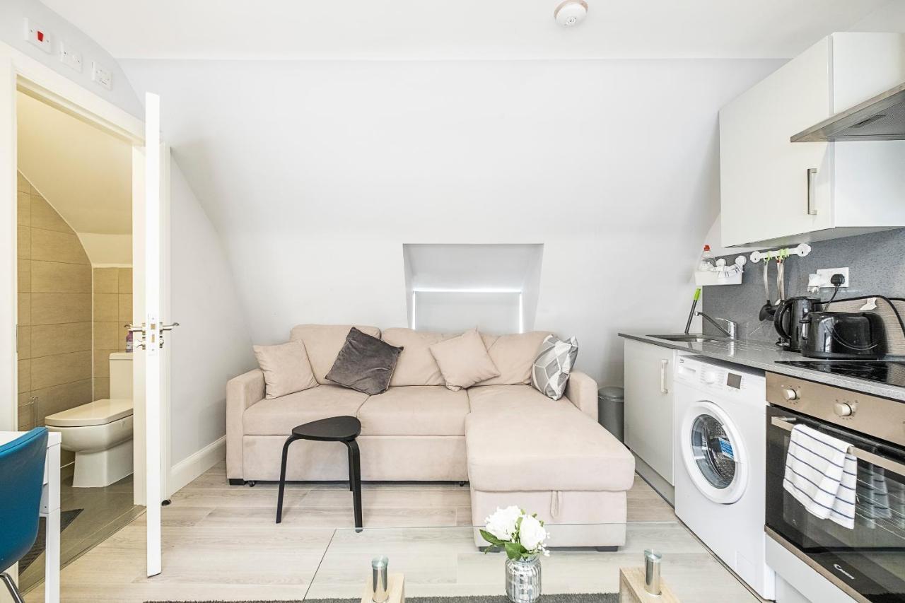 Securematics Superior Studio Apartments ロンドン エクステリア 写真